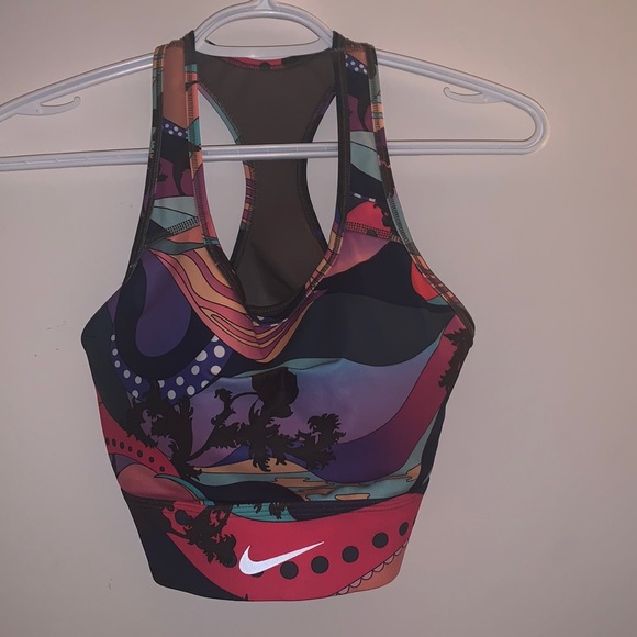 Nike Sports Bra - Picture 1 of 3